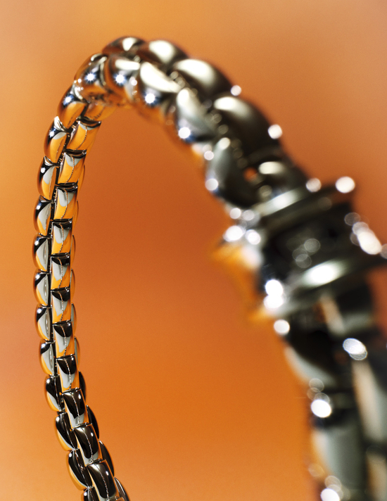 2025-09-04_Schon-Oct-Jewellery_TB_0024_Base-2_F2_RGB - Tom Brannigan for Schon - Tom Brannigan  - Overview Still life  - Anne-Marie Gardinier Photographic Agency - Paris