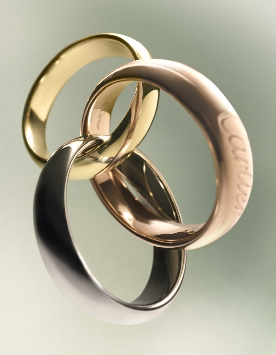 2025-09-04_Schon-Oct-Jewellery_TB_0133_BAS_F2 - Tom Brannigan for Schon - Tom Brannigan  - Overview Still life  - Anne-Marie Gardinier Photographic Agency - Paris