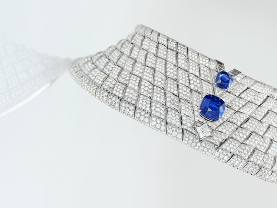 251014_1nstant chockers_Image 2_596 - Laura Bonnefous x Christine Lerche for 1nstant - Laura Bonnefous  - Overview  - Anne-Marie Gardinier Photographic Agency - Paris