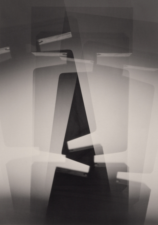 img20251215_11221999 - Tom Brannigan for Rake Sense Magazine - Tom Brannigan  - Overview Still life  - Anne-Marie Gardinier Photographic Agency - Paris