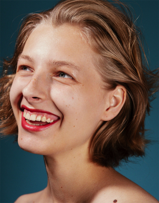 chloeclaverie_Doris2 - Chloé Claverie - Chloé Claverie  - Overview  - Anne-Marie Gardinier Photographic Agency - Paris