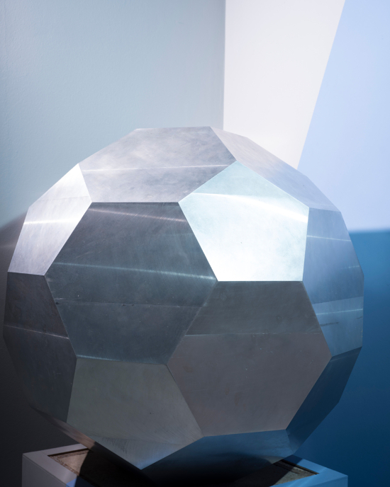 22_SCIENCE_019 - Design - Lorenzo Meloni  - Design Overview  - Anne-Marie Gardinier Photographic Agency - Paris